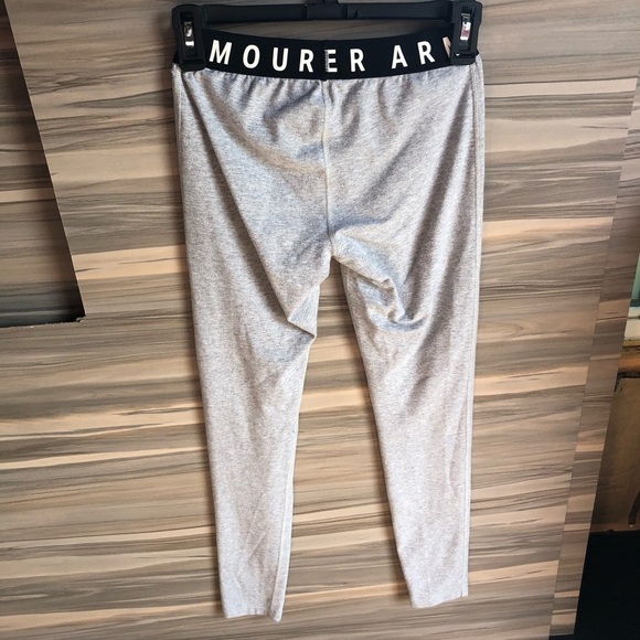 Under Armour gray and black leggings size XS active wear gym pants sport…​ - Picture 5 of 7